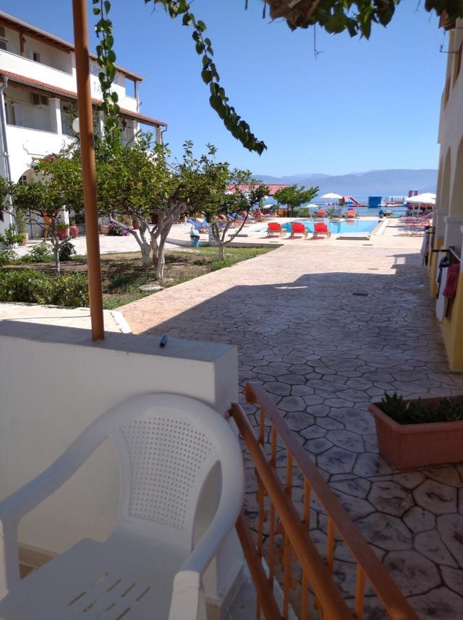 Sofia Beach Apartments カボス エクステリア 写真